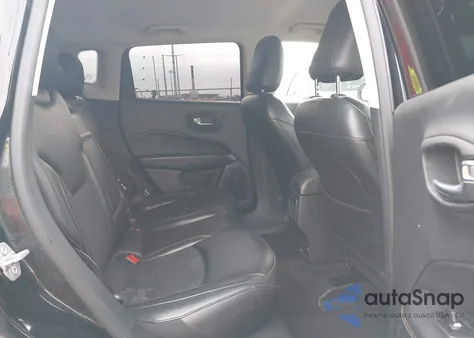 2019 Jeep Compass Latitude Fwd из США, поврежденный, VIN 3C4NJCBB9KT637624